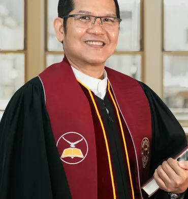 Rev. Thikun Phapsen