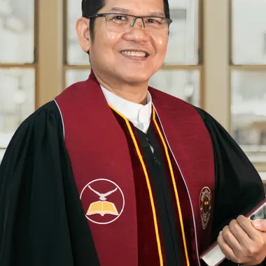 Rev. Thikun Phapsen